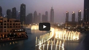 Niesamowity pokaz fontanny w Dubaju, daj się oczarować